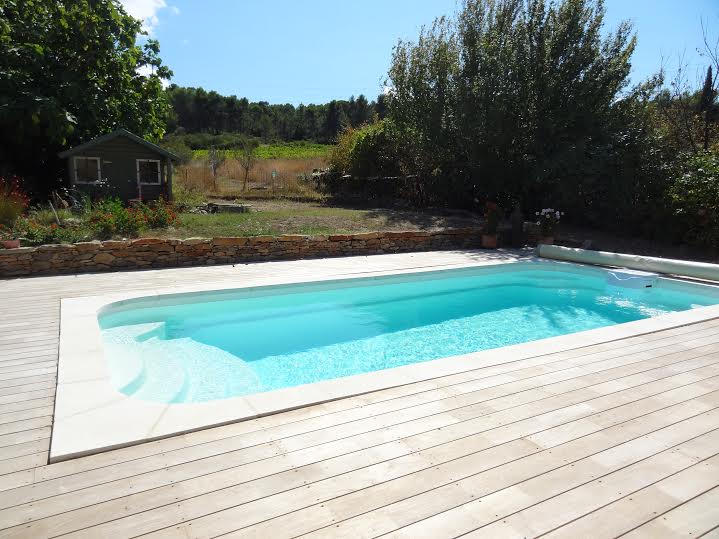 Acheter un kit piscine coque polyester sur Bordeaux