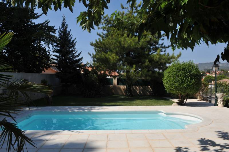 piscine coque 7X3 fond incliné sur Béziers