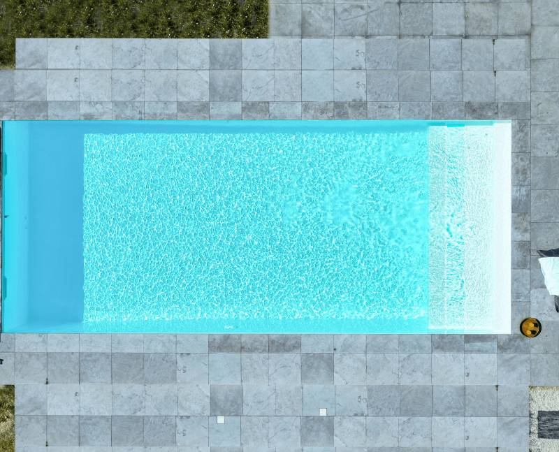 PISCINE COQUE POLYESTER À FOND PLAT, ANGLES DROITS ET PAROIS DROITES MODÈLE GUADELOUPE