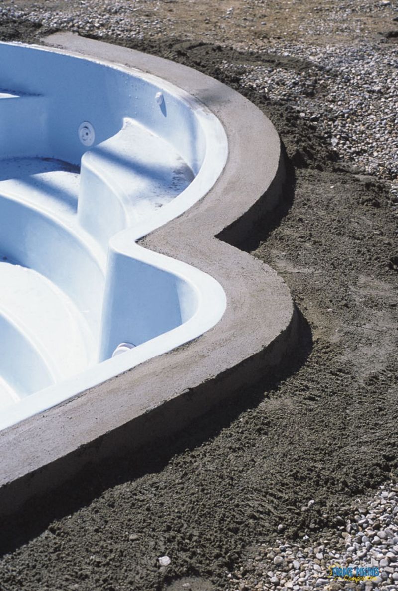 Réalisatin de la ceinture béton coupée à la truelle