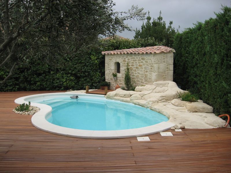 Piscine 6X3 forme haricot avec pose à Arles