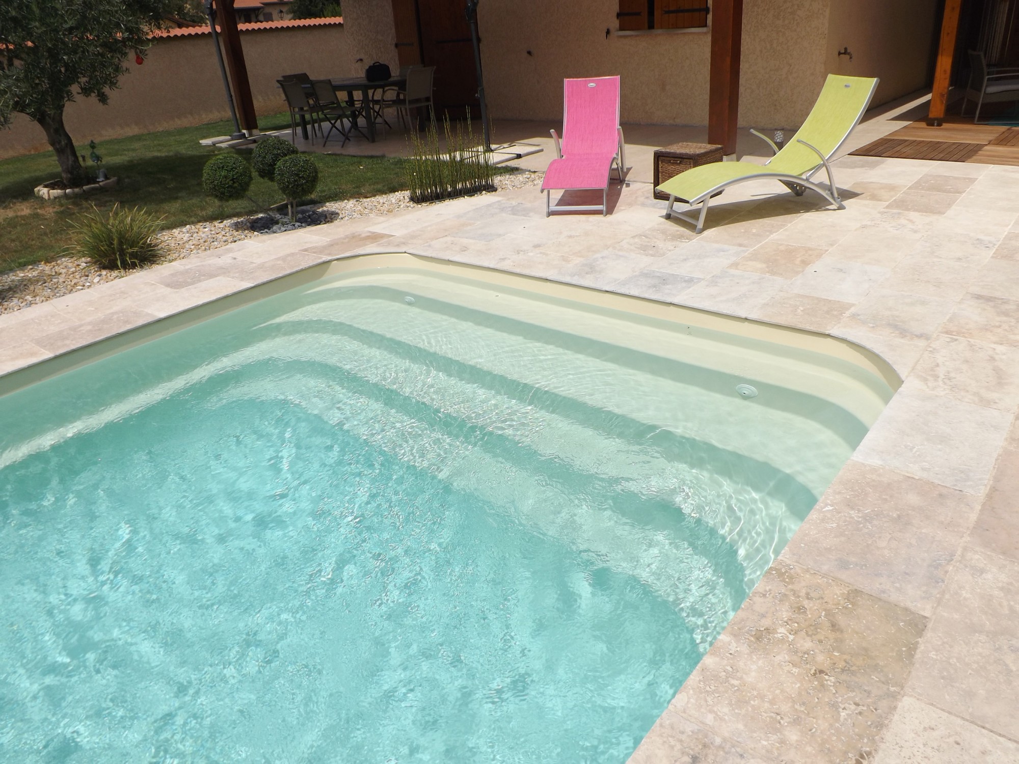 ACHETER UNE PISCINE POLYESTER GARANTIE 10 ANS